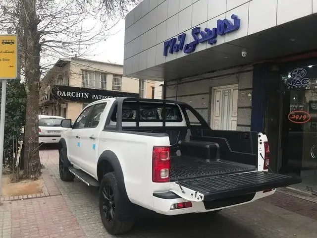 فروش t8 در شیراز نمای پشت سفید